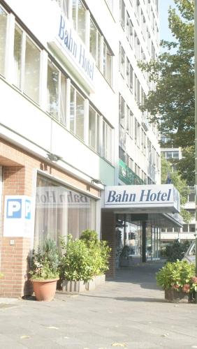 Bahn-Hotel - image 3