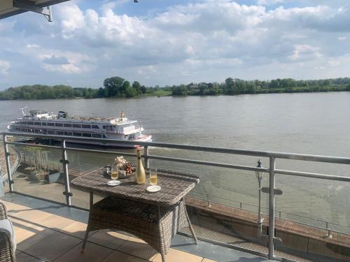 Rheinblick Traum in Rees, Deutschland