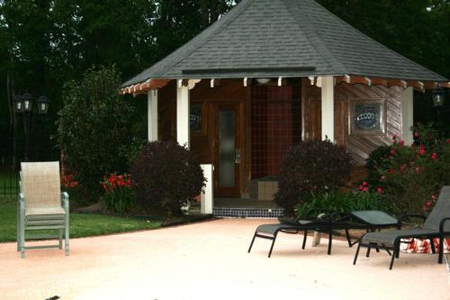Louisiana Cajun Mansion - 출입구