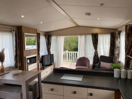 3 bedroom caravan on luxury Devon Holiday Park