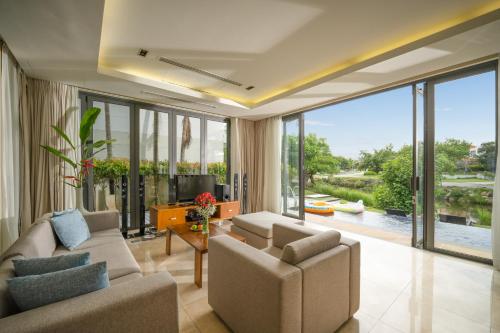 parveke/terassi, Ocean Villas Beach Resort in Da Nang