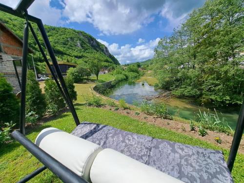 阳台/露台, Sobe Zizi in 亚伊采