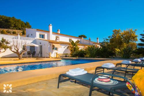  Villa Casa Cansala by Abahana Villas in Teulada