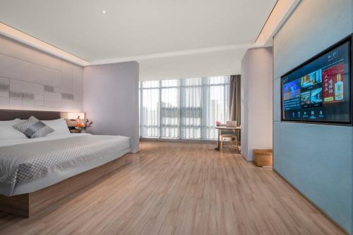 1 queen bed