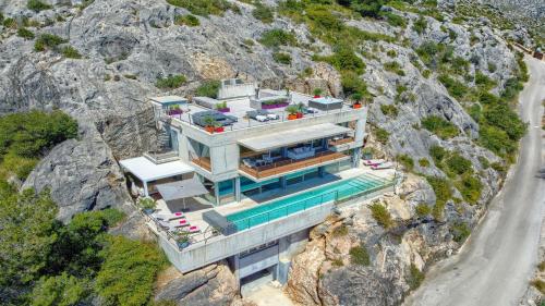 Rock Villa
