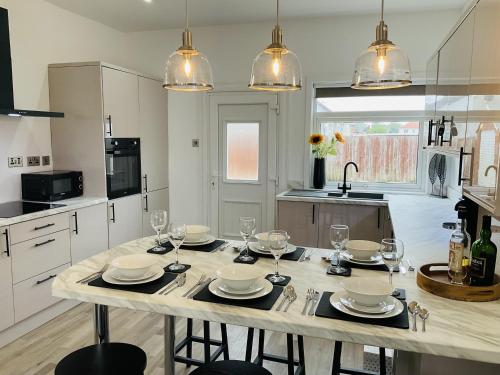 köök, Harling House - Prestwick - 4 bedrooms in Prestwick