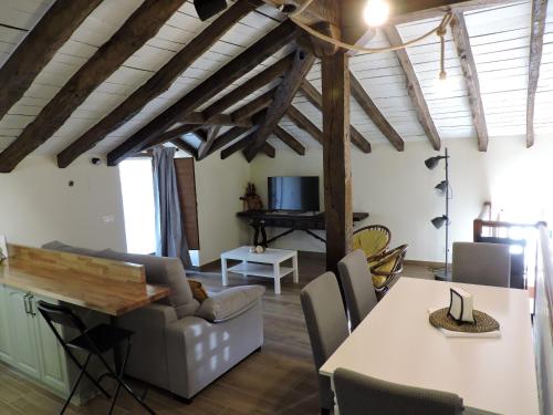 Casas Piedra in Arredondo
