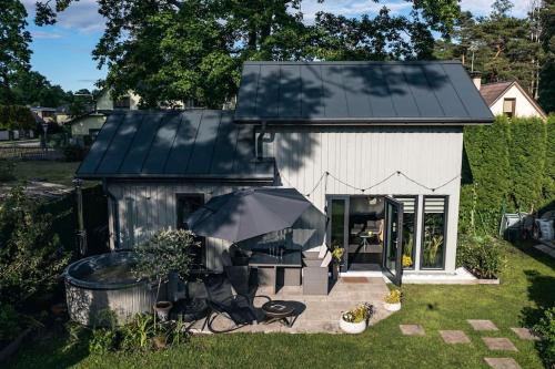 Design Family House, 2BD, 300m from the sea