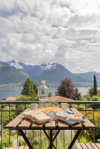 Penelope House, Oliveto Lario
