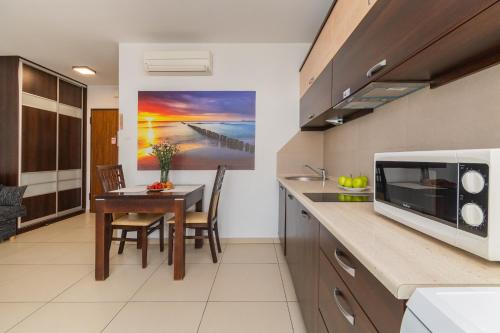 Apartamenty Mierzeja - Baltic Park Stegna, Studio 24 m2, 500 m od plazy, bezplatny Meleks in Stegna
