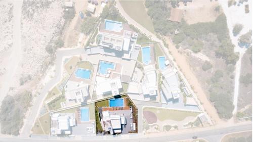 Villa image 1