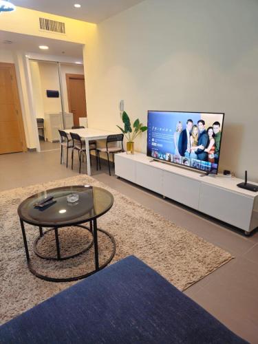 Apartment with Balcony image 2