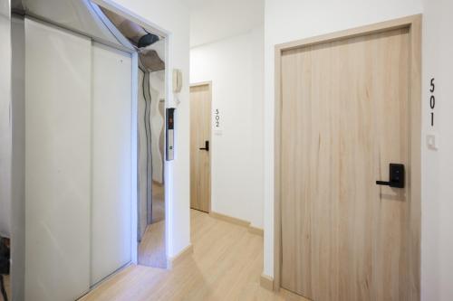 빠뚜남의 아파트먼트 (62m², 침실 3개, 프라이빗 욕실 3개)