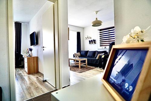 Relaxing Coresi Place Relaxing Coresi Place