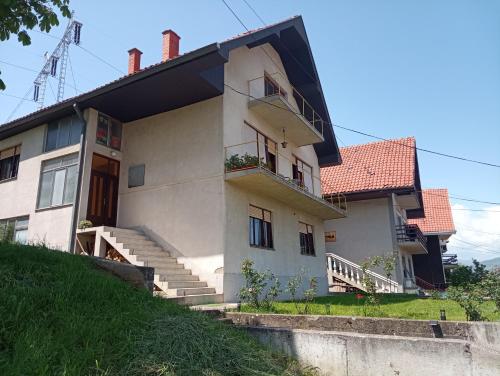 . Apartman Aleksić Kuršumlija