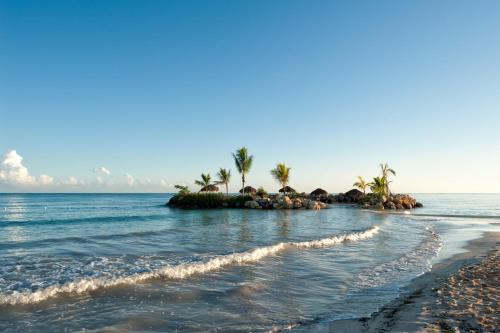 Hideaway at Royalton Blue Waters, An Autograph Collection all-Inclusive Resort - Adults Only photo 4