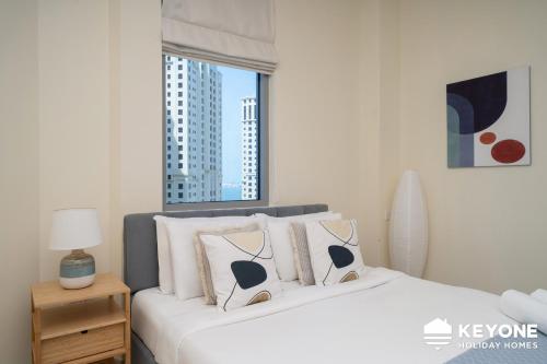 Magnificent Two Bedroom Beachfront 2 - image 9