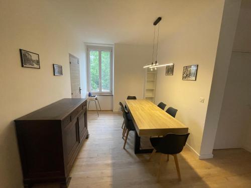 Maison de vacances dans le Diois au pied du Vercors avec 2 chambres pour 6 personnes climatisée (Maison de vacances dans le Diois au pied du Vercors avec 2 chambres pour 6 personnes climatisee) in Menglon