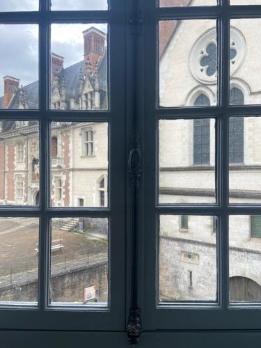 Suite "États Généraux" face au château - LES SUITES DE BLOIS - 4 étoiles