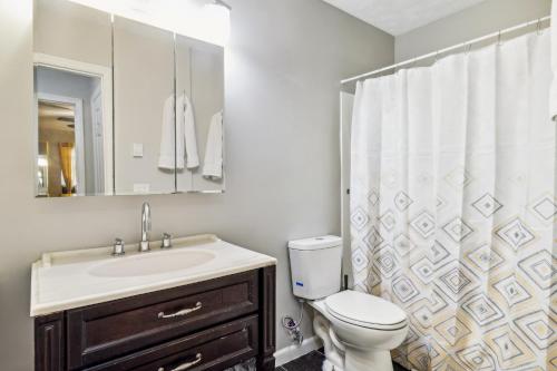 Cozy Nashville Condo - Pets Welcome, Free Park in Nashville, USA