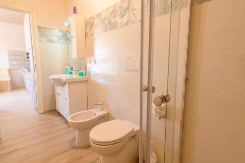One-Bedroom House image 8