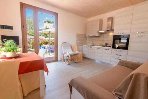 One-Bedroom House image 4