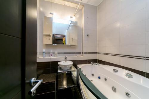 MaxRealty24 Stroiteley 3 - image 5