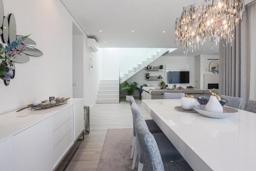 Villa Moroz - BY BEDZY in Almancil Town Center