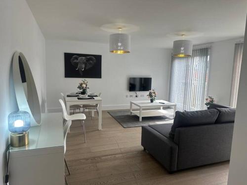 Relaxing 1 bedroom garden flat. in Брентвуд