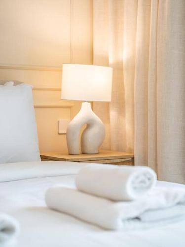 Serenity Cove: 1BR Luxury Beach Retreat, Dubai (photo 3)