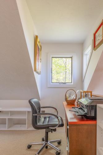 The Studio - Lake Michigan Access - New Vacation Rental - image 2