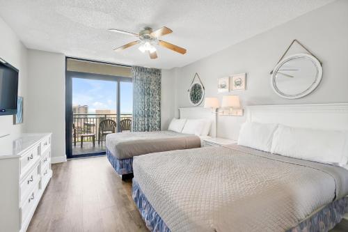 Three-Bedroom Suite with Ocean View
