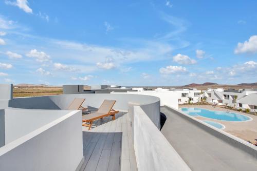 Casa Serena - Design apartment with Pool and Rooftop Terrace - by LUNA