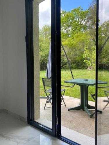 Удобства, Tiny House DALIA Jardin & forêt 10 min de la gare (Tiny House DALIA Jardin & foret 10 min de la gare) in Дамари-ле-Лис