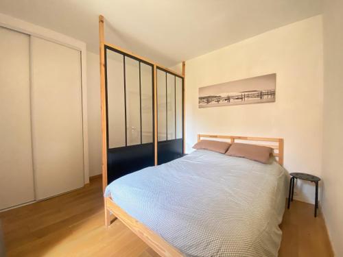 **Arcachon Centre: T3 Moderne avec Terrasse Proche Plage et Commerces pour 4 Personnes** - FR-1-420-112 - image 3