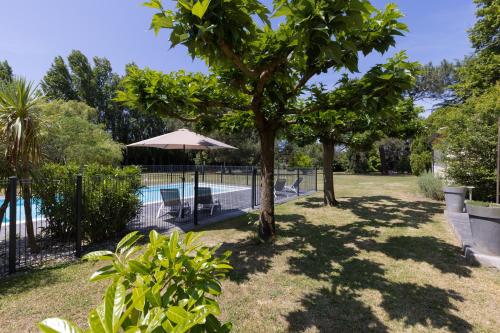 Chateau La Graviere - 주변 환경