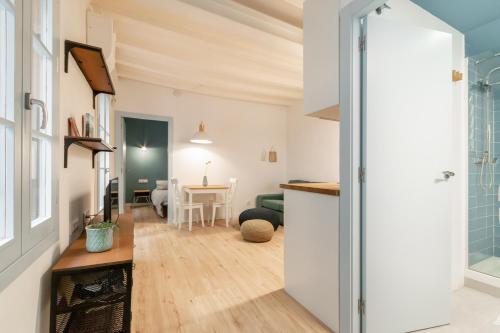 Apartment Pontevedra 20m from the beach, Barcelona (photo 4)