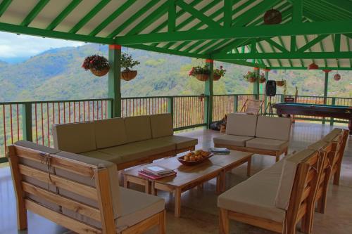 Surrounding environment, Finca Hotel Isla del Encanto in Támesis