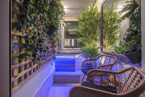 Ermis exclusive apt in Kolonaki, Athens