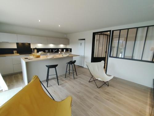 T2 neuf, 1 chambre, golf Valcros - Location saisonnière - La Londe-les-Maures