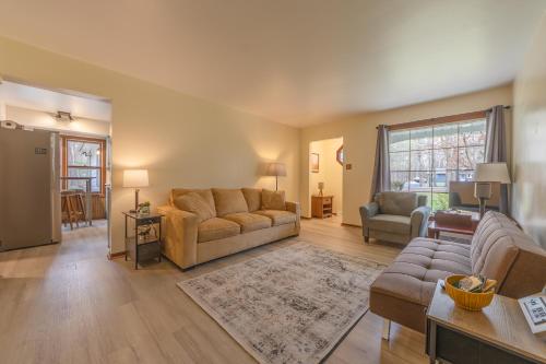 Silver Woods - New Vacation Rental - Lake Access Half a Mile away in Fennville, USA