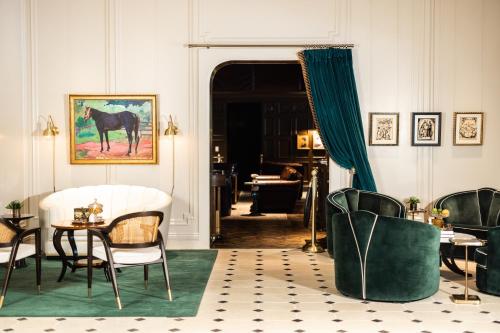 Hôtel Swexan - image 2