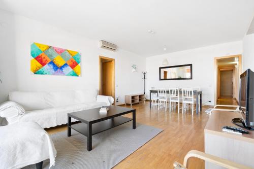 Families & Groups 4BR2BA by Sagrada, Barcelona (photo 4)