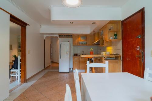 Florisbelo Acosta & Gorriti near Aeroporto Internacional Astor Piazzolla