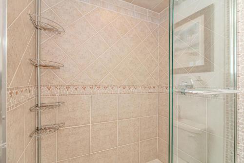 Breathtaking Penthouse At Holiday Towers! Stunning Views! Breathtaking Penthouse At Holiday Towers! Stunning Views!