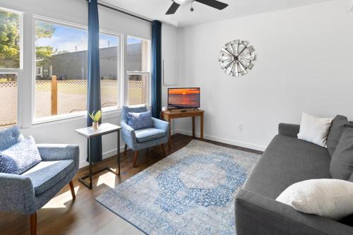 Pine Cove - Close to downtown and beaches in Douglas, USA