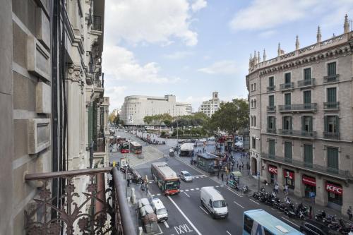 Uma Suites Ronda Universitat 35