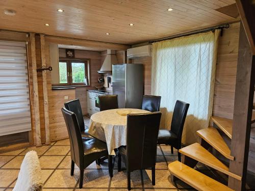 Holiday House & Sauna in Druskininkai in 內拉維