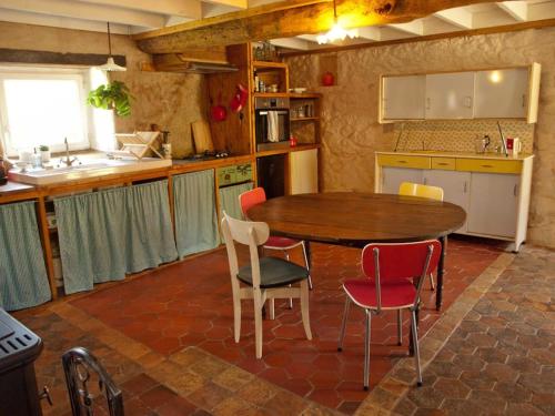 La Maison Cabane in Bricquebec