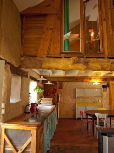 La Maison Cabane in Bricquebec